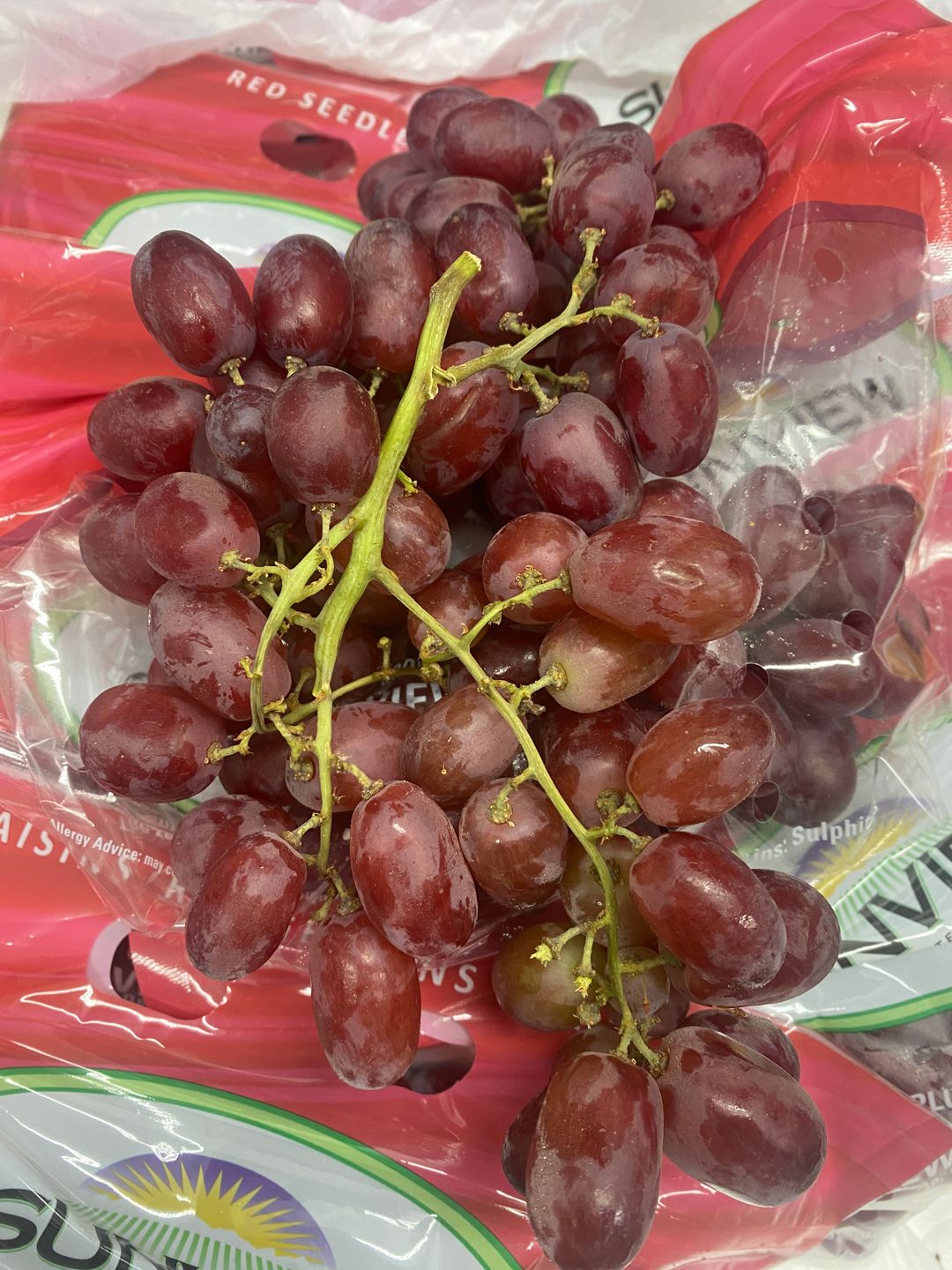 USA Sunview Scarlet Royal Grapes