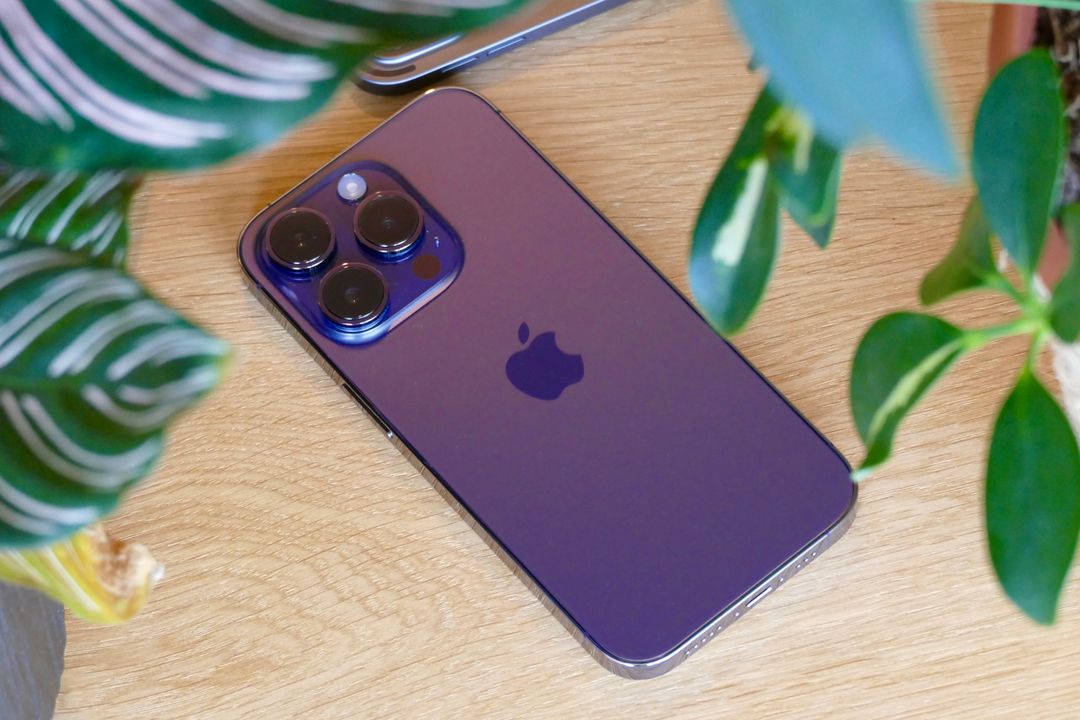 iPhone 14 Pro Max , 128GB , Purple (Pre owned , Battery Health 95%)