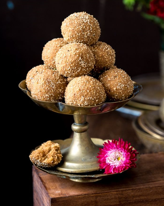 Choorma Laddu (500gm)