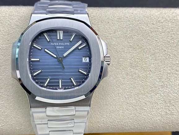 Patek Philippe 5711 Nautilus