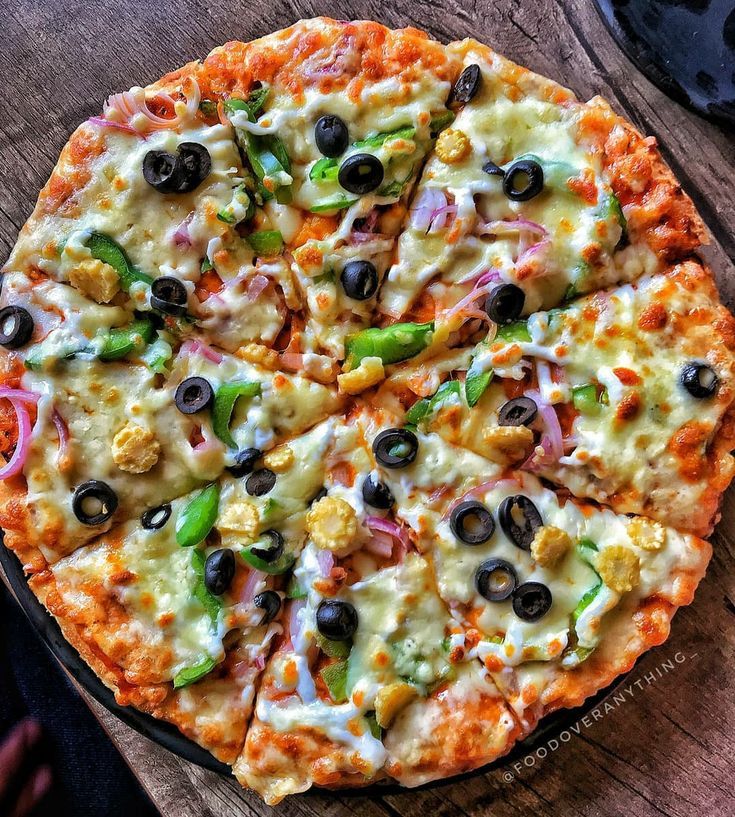 VEGETARIAN PIZZA