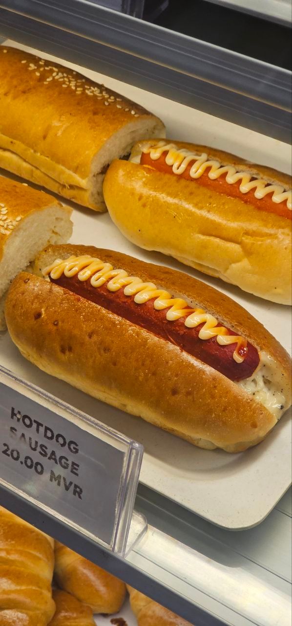 SAUSAGE HOTDOG BUN