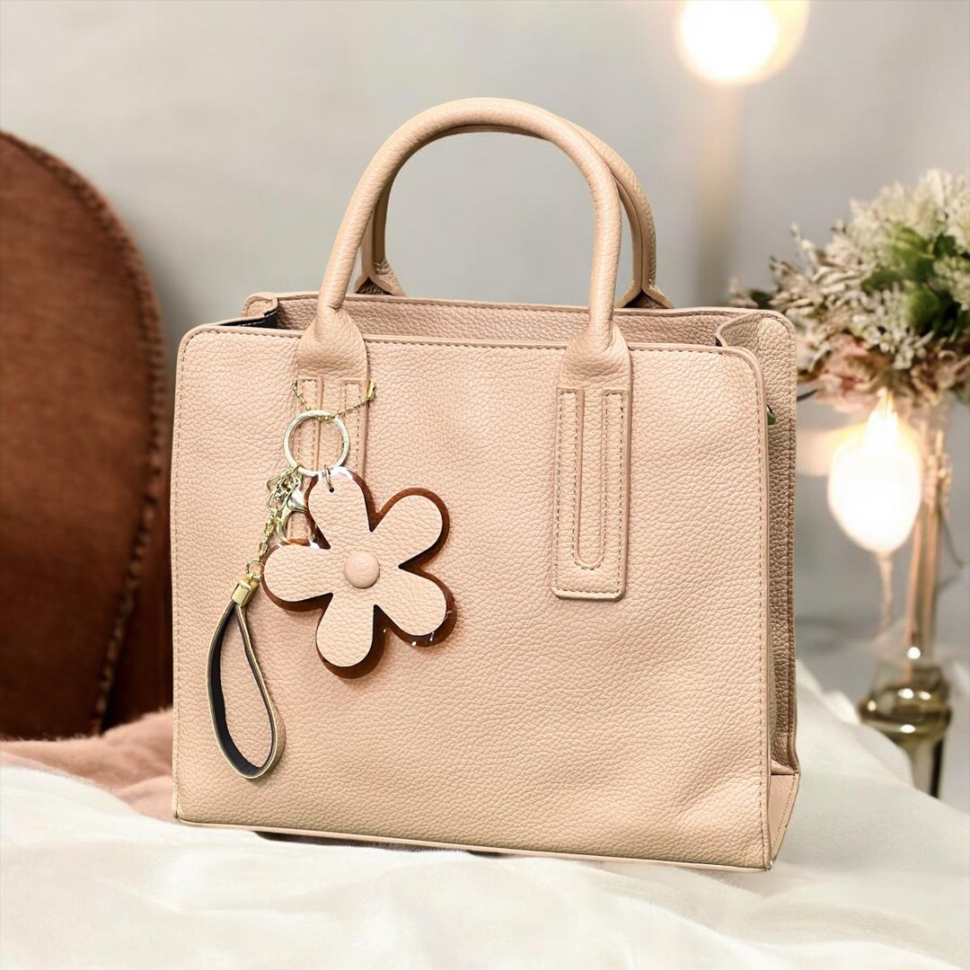 Women's handbags 