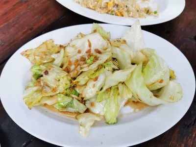 Stir-fried Cabbage with fish sauce กะหล่ำปลีผัดน้ำปลา