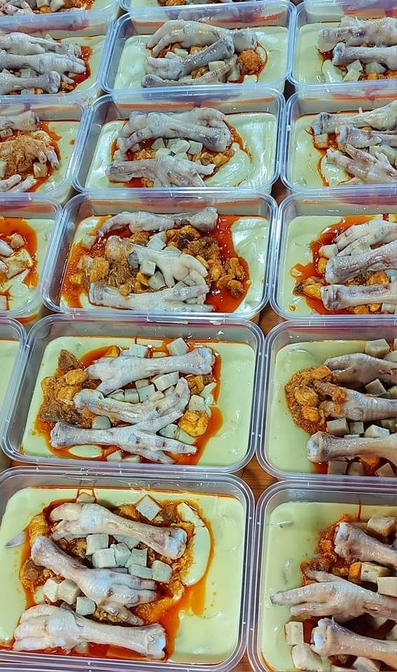 ဒေါ်ဒေါ်အိလက်ရာ_ကြက်သားအုန်းနို့ခေါက်ဆွဲအနှစ်အစိုဗူး