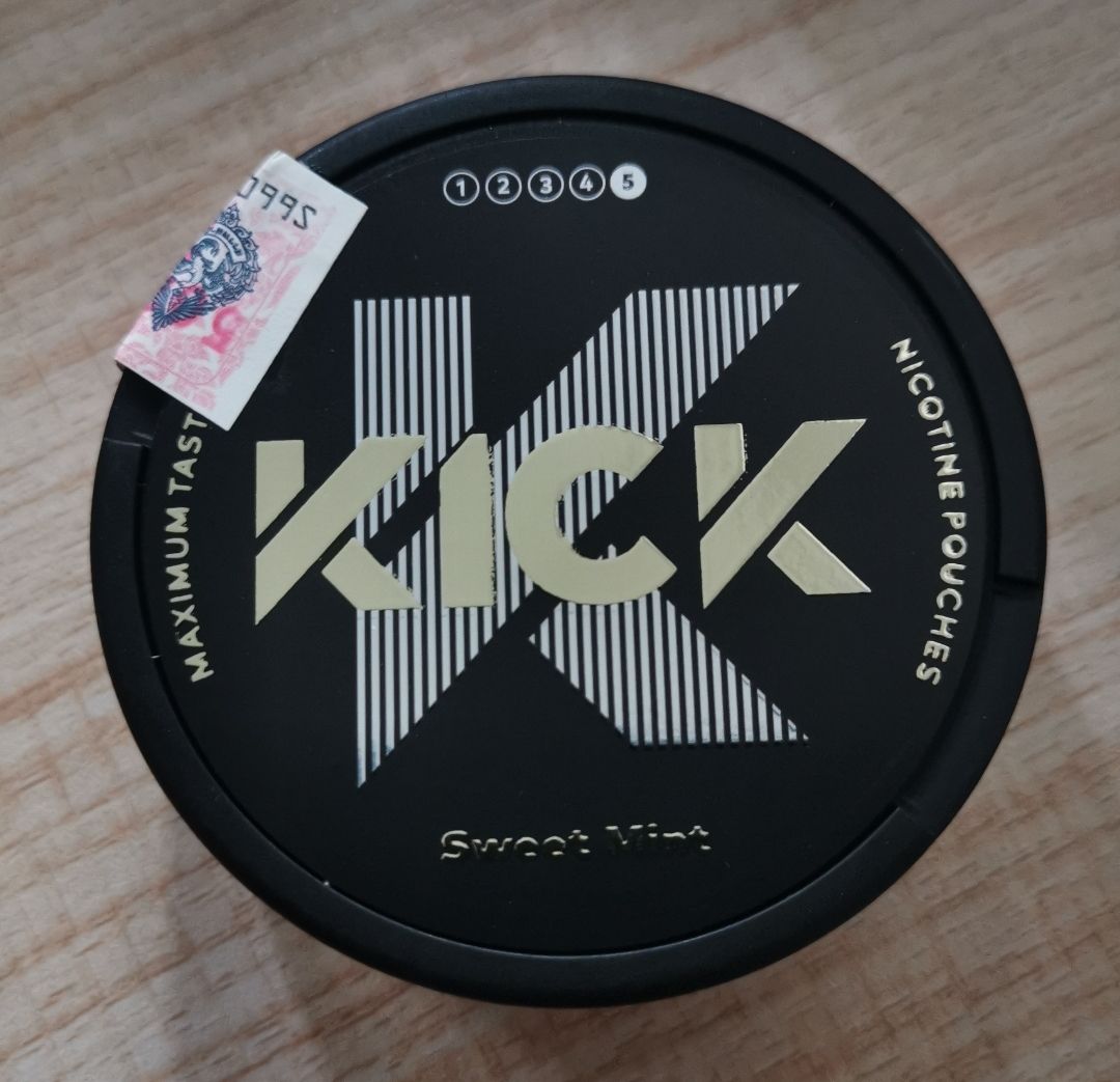 KICK SWEET MINT ( Nicotine Content: 36 mg/pouch 20 Pouches )