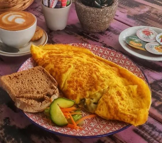 Classic Ham and Cheese Omelette