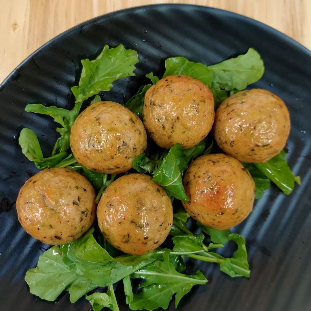 Chicken Parmesan Meatballs (6 Pack)