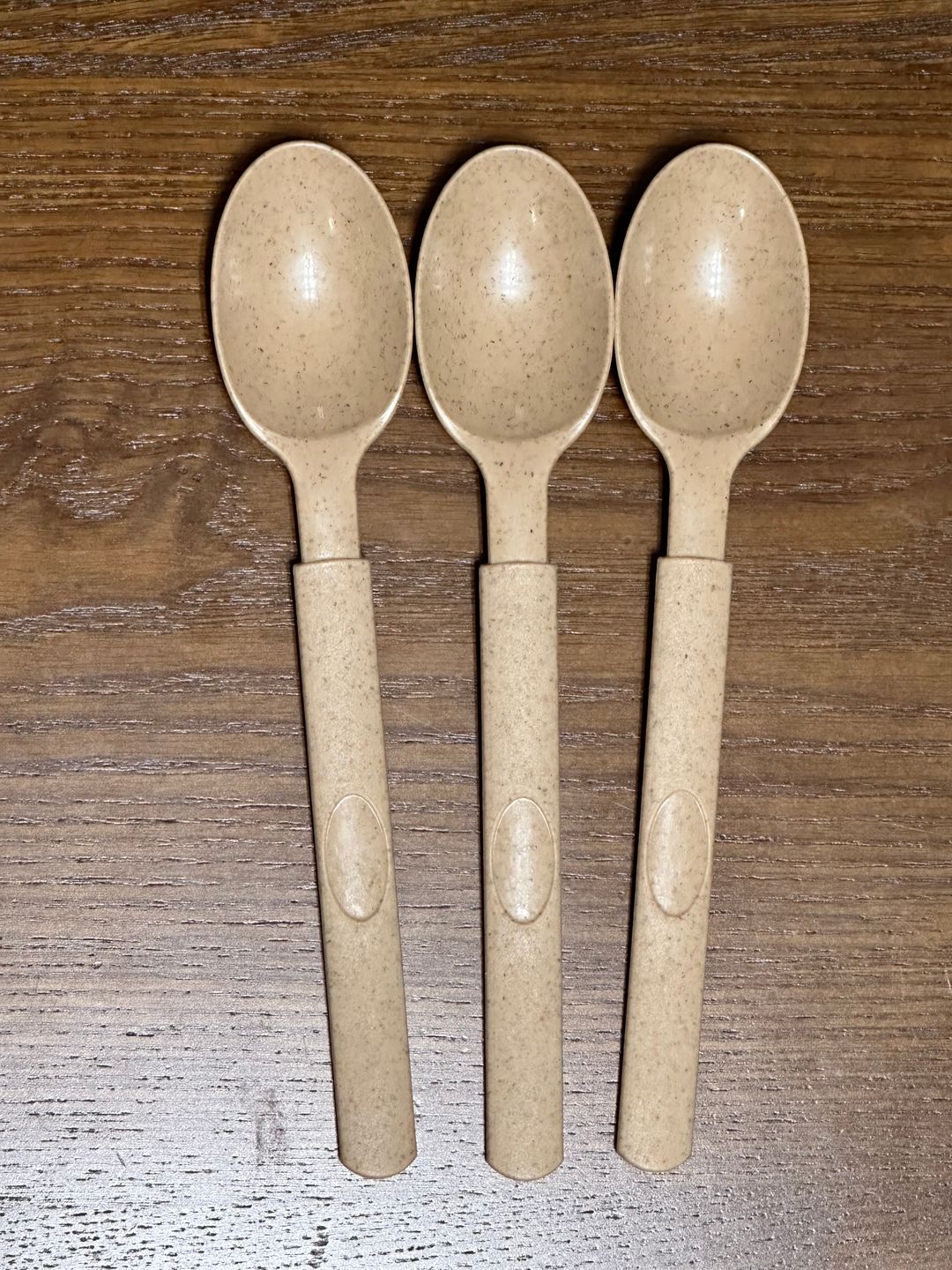 Cutlery  - 10 PCS Disposable spoon (Biodegradable - wheat straw)