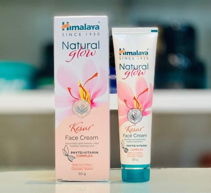 HIMALAYA NATURA GLOW KESAR 50G (FAIRNESS FACE CREAM)