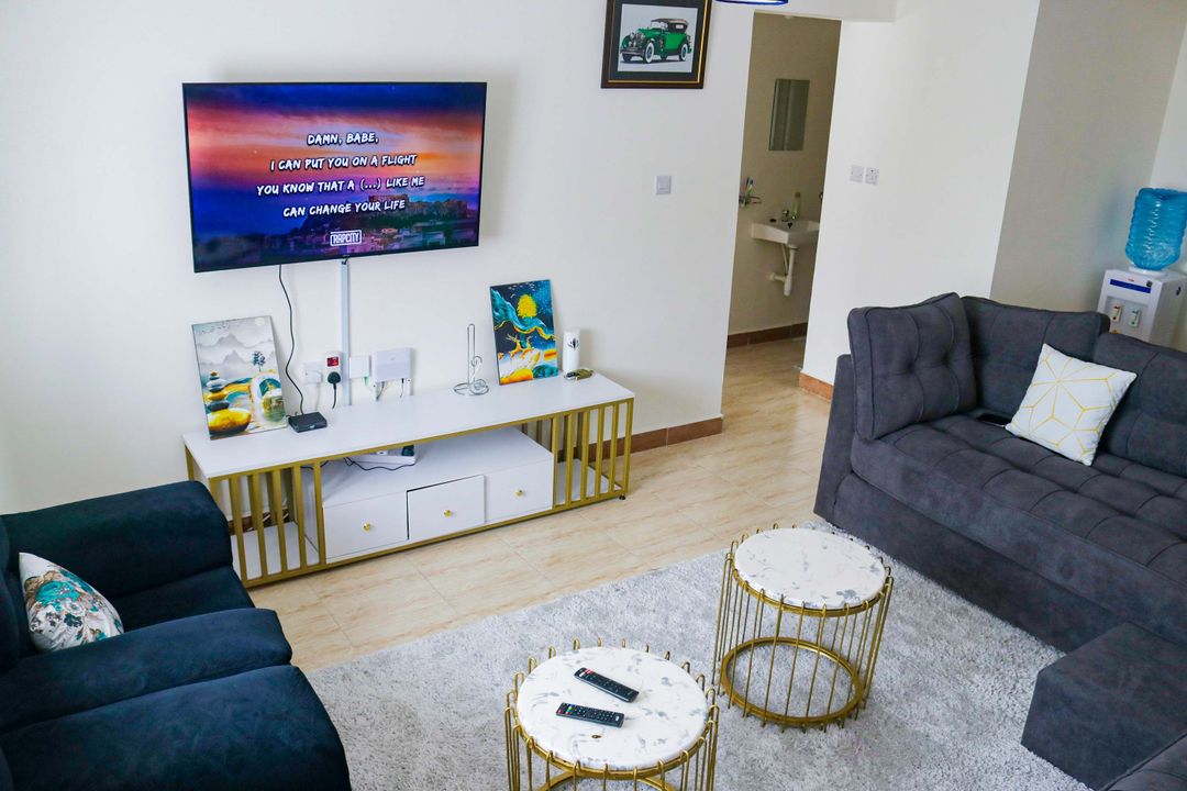 1 & 2 Bedroom AirBnB at Kings Serenity, Rongai D305