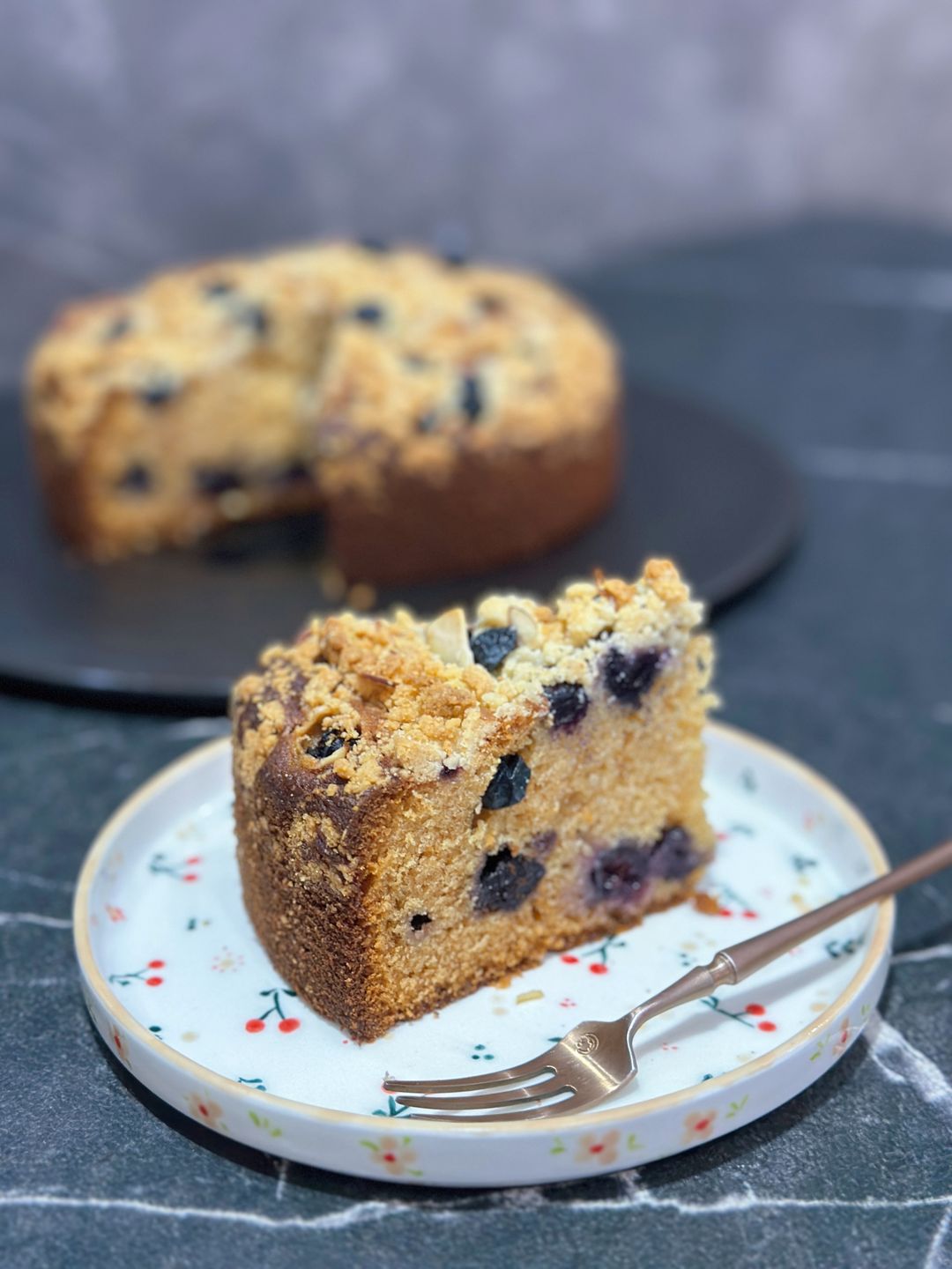 Blueberry Almond Crumble Cake (7 in)
