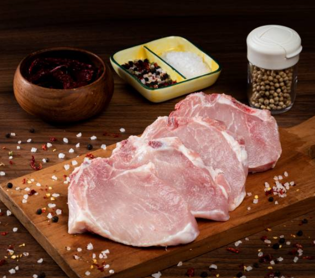 Australian Fresh Pork -Meat Affair Australia Fresh Loin Bone In Cut (Pork Chop) (400G)