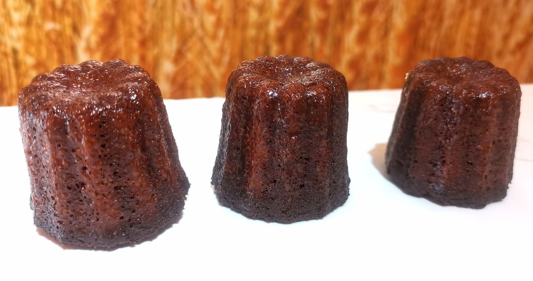 3 Canelés