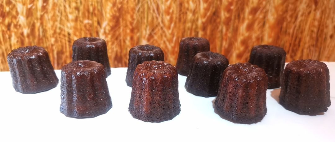 10 Canelés