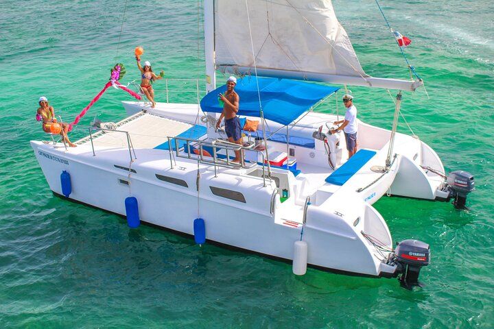 Private Catamaran 1-10 pax