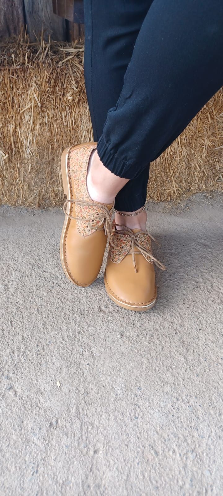 Aldora Genuine Leather Tan