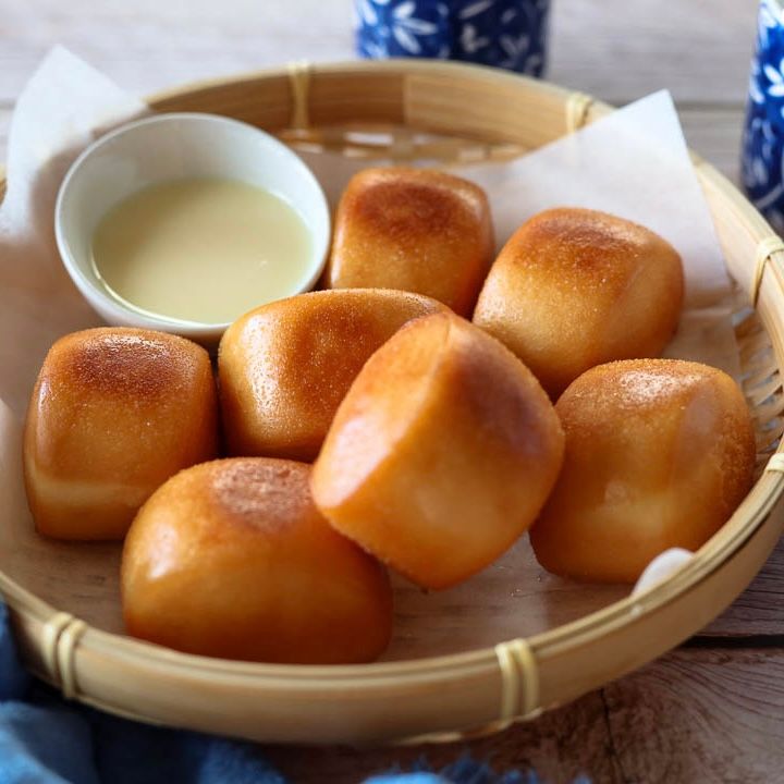 Fried Mantou with Condensed Milk