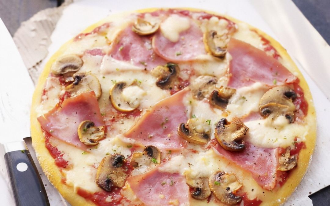 Pizza crème Jambon Champignon 