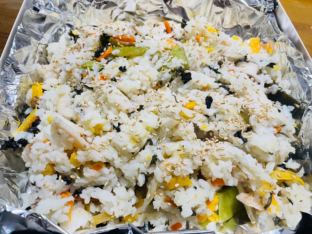 뿌리채소 곤드레밥 & 양념장 Rooted vegetables rice with sauce
