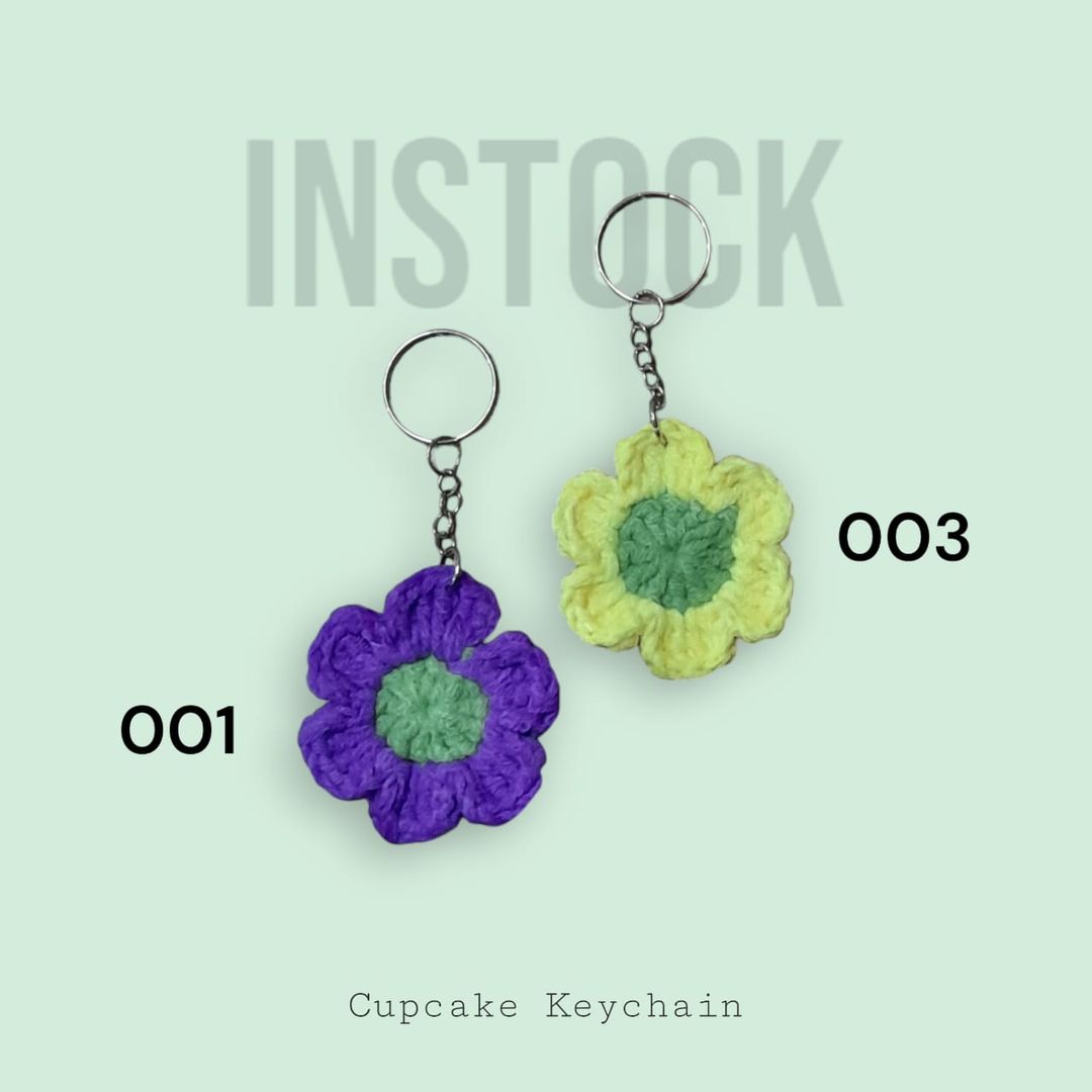 [INSTOCK] Flower Keychain