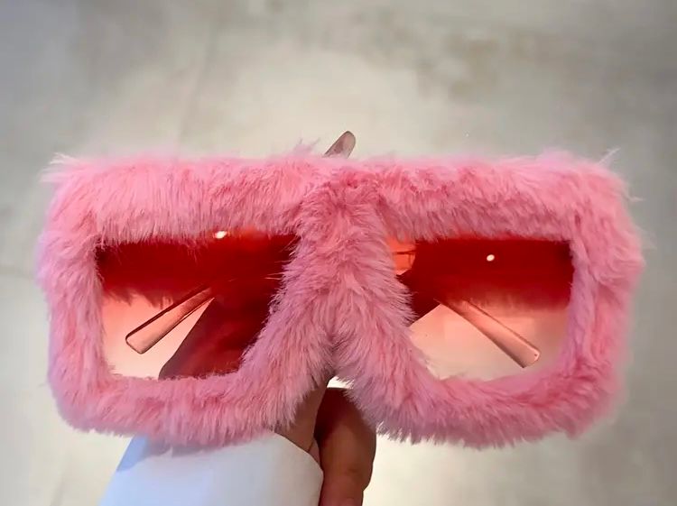 Fluffy Oversized Sunglasses Pink