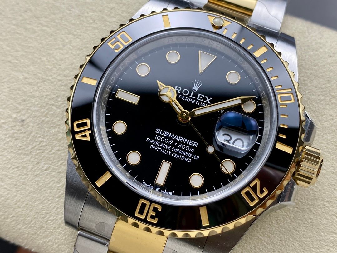 Rolex Submariner Date 