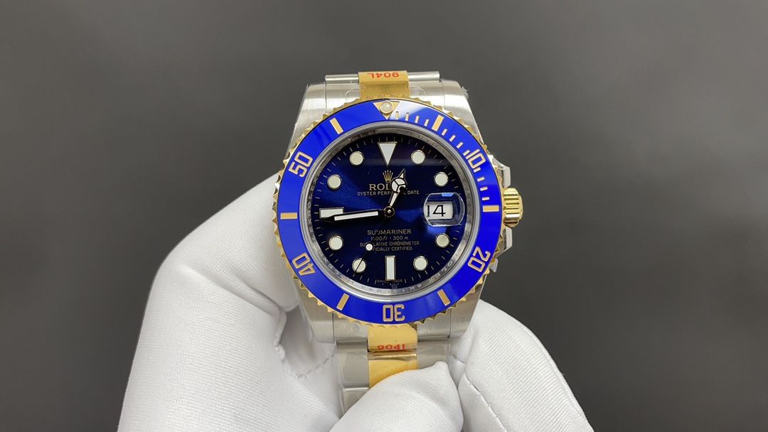 Rolex Submariner Date Bluesy 