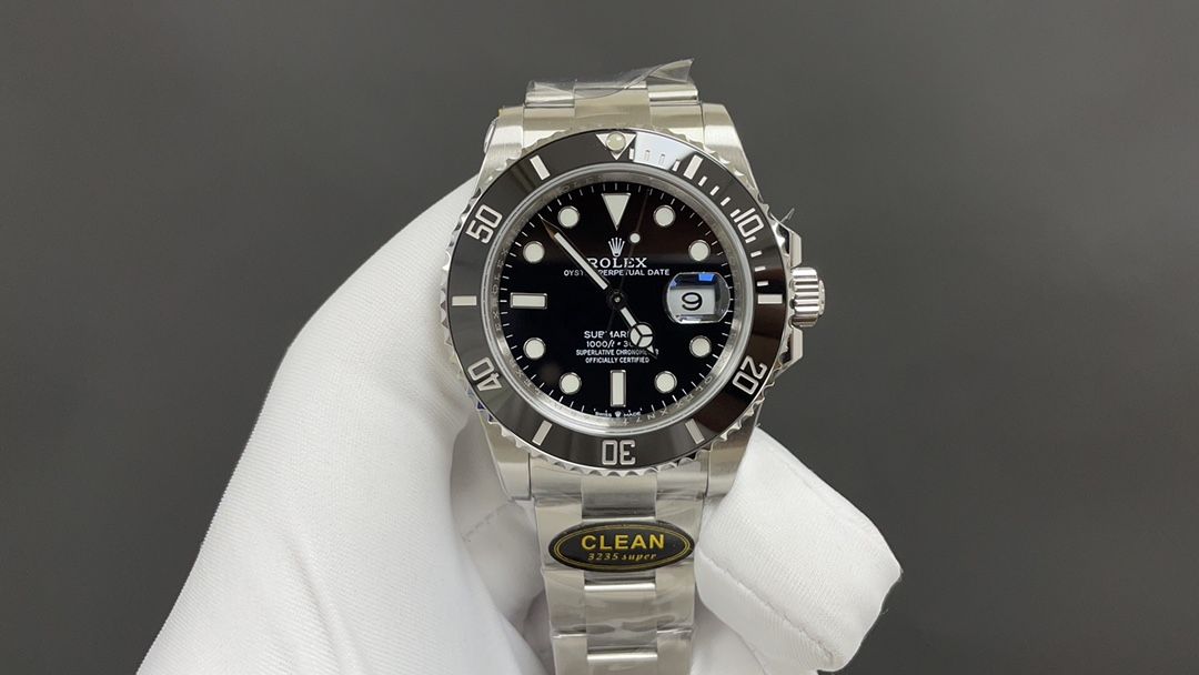 Rolex Submariner Date 