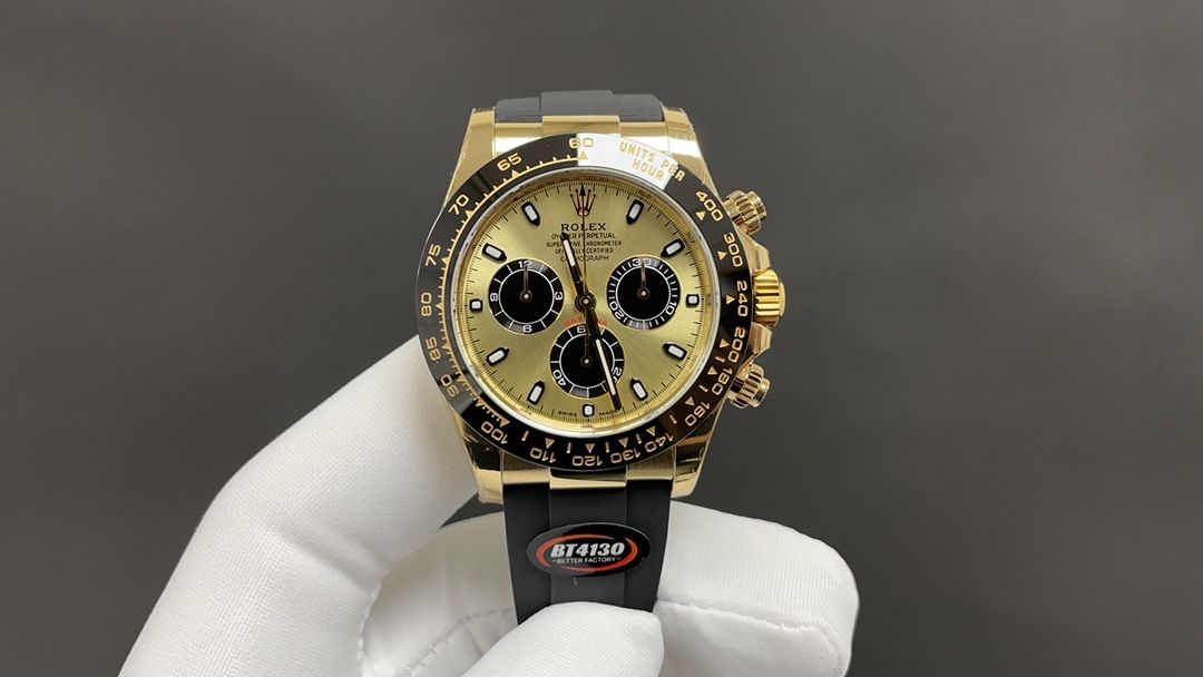 Rolex Cosmograph Daytona Yellow Gold With Champagne Dial And Oysterflex Bracelet 