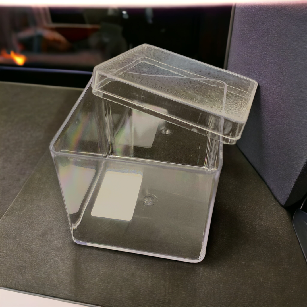 3X3 Tl Sq Plastic Box