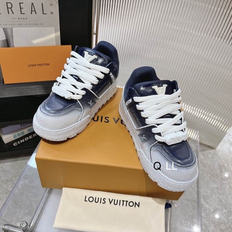 LV sneaker 