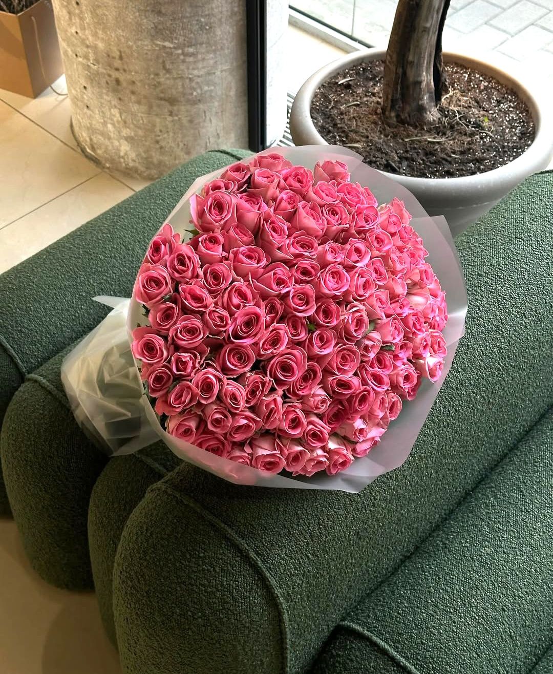 Pink rose bouquet 