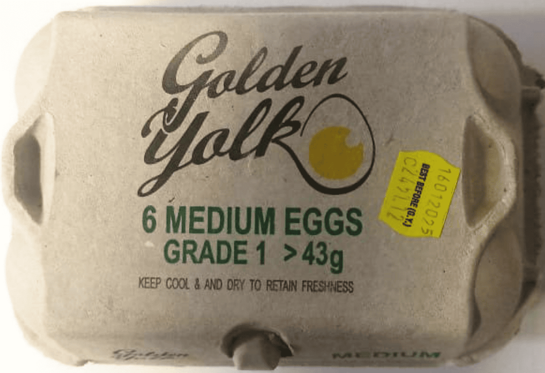 Golden Yolk 6 Medium Eggs