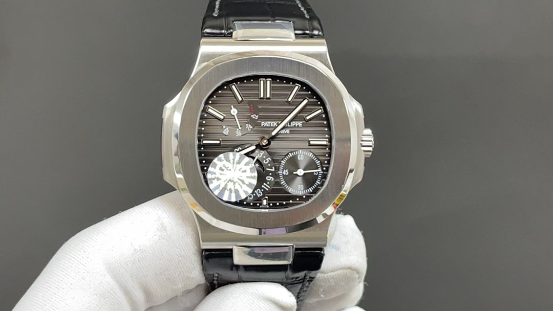 Patek Philippe Nautilus 