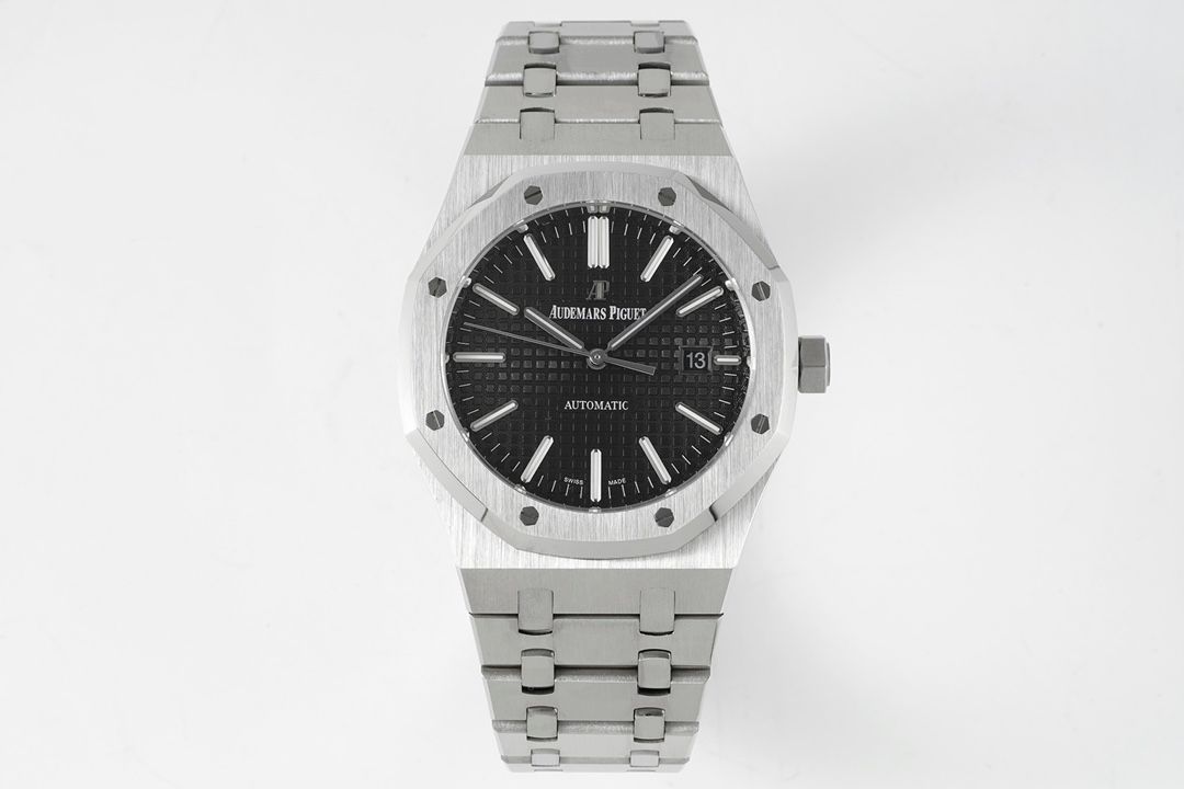 Audemars Piguet Royal Oak - Black Dial 