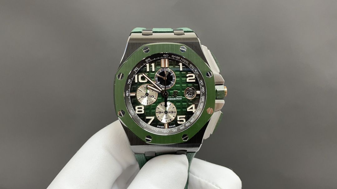 Audemars Piguet Royal Oak Offshore Chronograph - Green Dial 