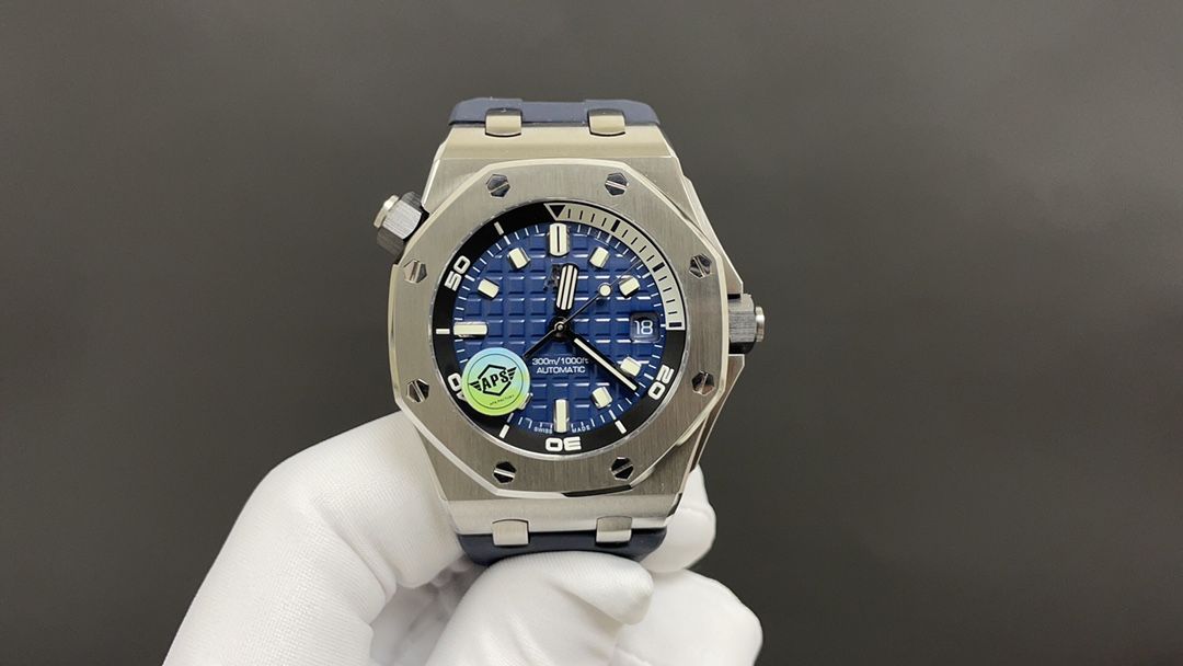 Audemars Piguet Royal Oak Offshore Diver - Blue Dial 