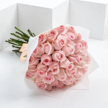 Pink roses bouquet / باقة ورد وردية