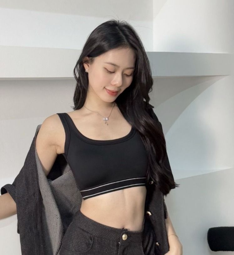 LVD CLASSIC BRALETTE TOP (BLACK)