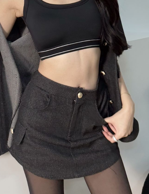 HAILEY DENIM SKORTS (BLACK)