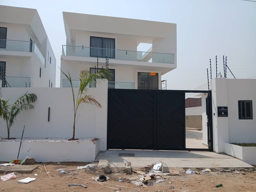 For Sale: Stunning 4-Bedroom House in East Legon Hills