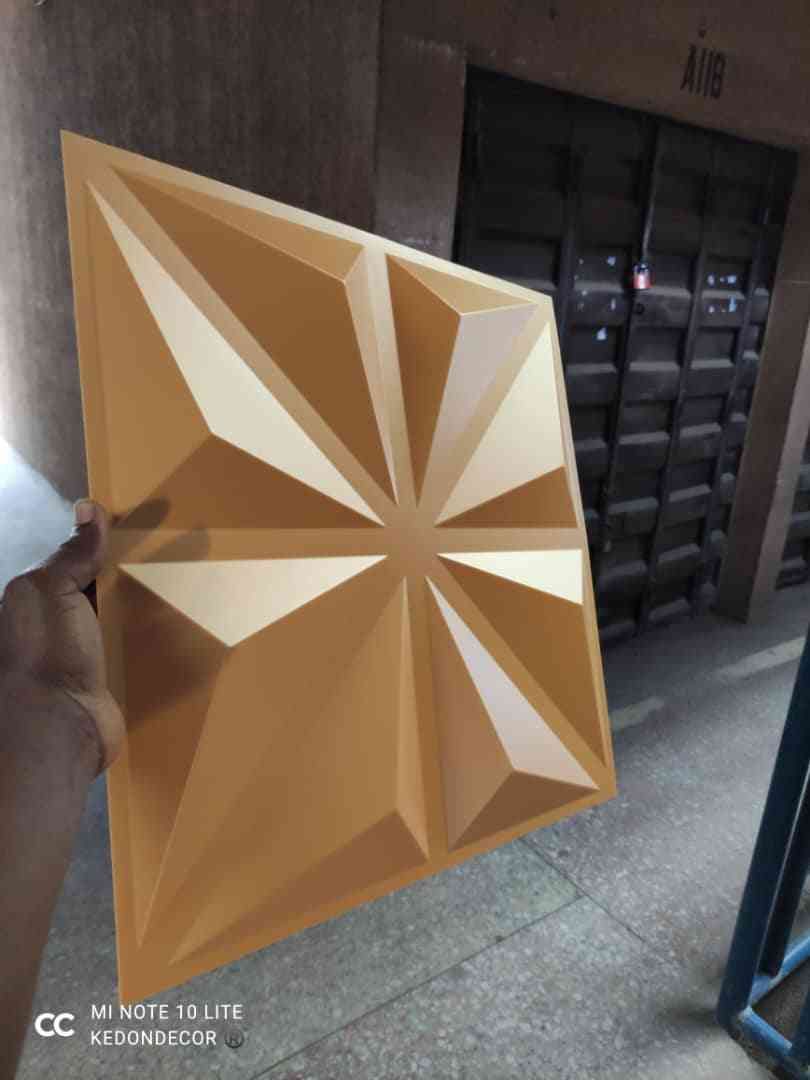 3D wall panel gold