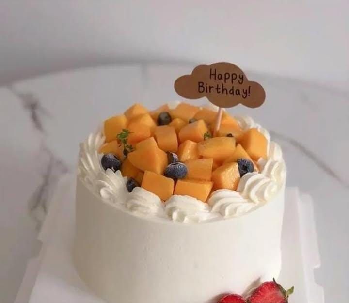 Bento Mango Cake