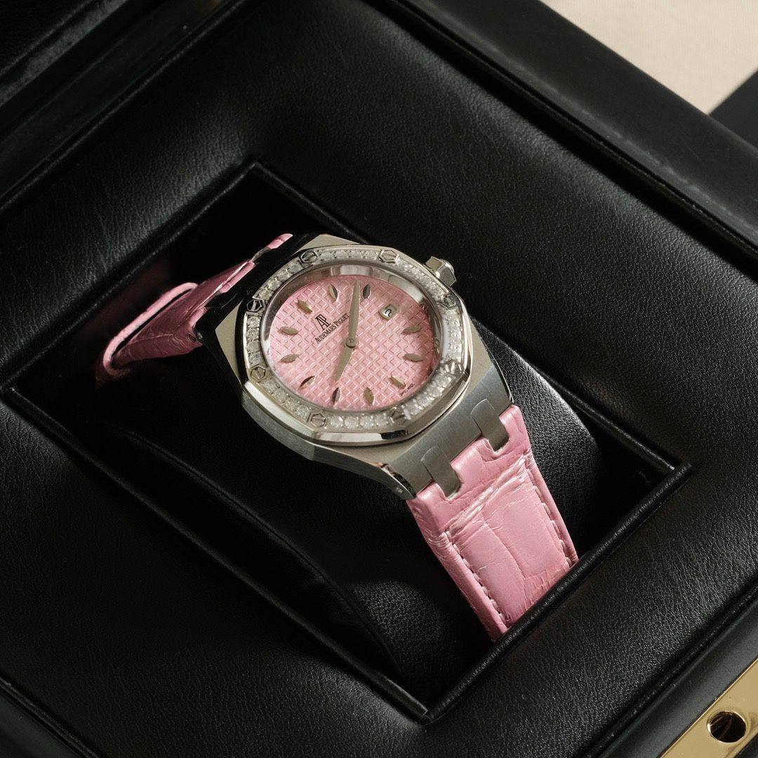 Audemars Piguet Royal Oak Pink