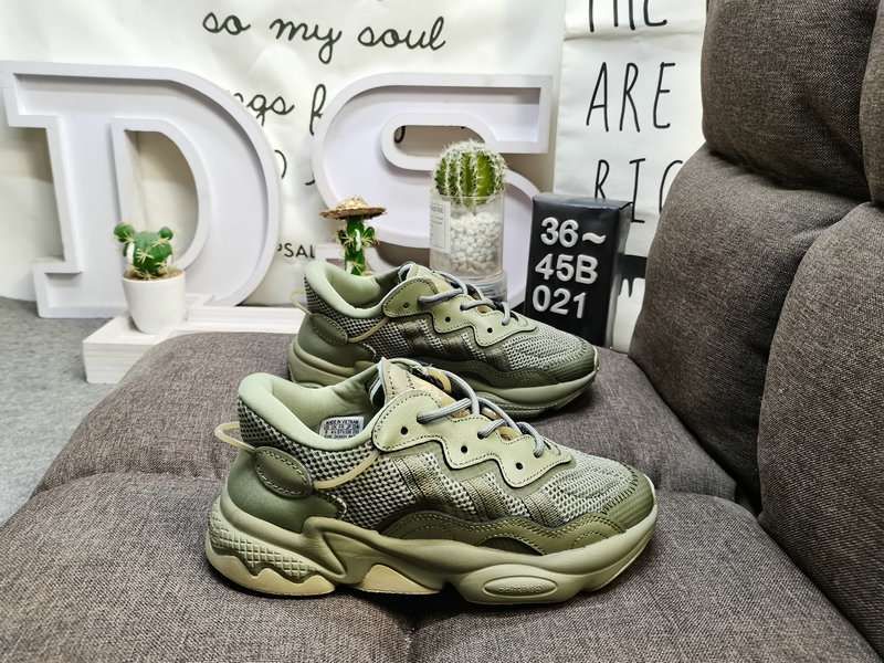 ADIDAS OZWEEGO