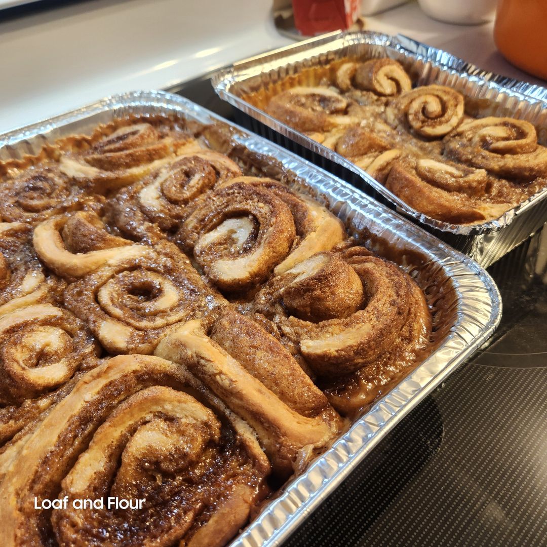 Cinnamon Rolls (6)