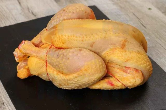 Poulet fermier entier environ 1,3 Kg