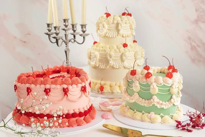 Vintage Cakes