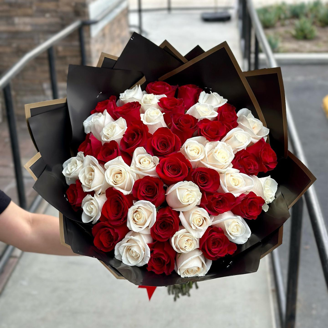 50 Premium Roses (Red+White)